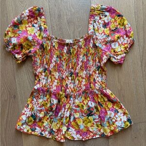 Cute floral top